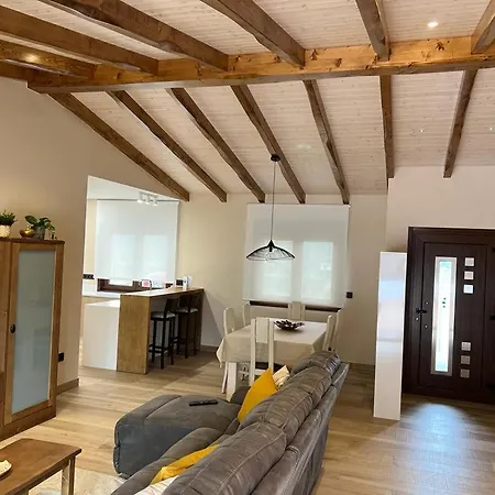 Casa Do Lagoeiro * Boimorto (A Coruna)