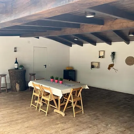 Casa Do Lagoeiro * Boimorto (A Coruna)