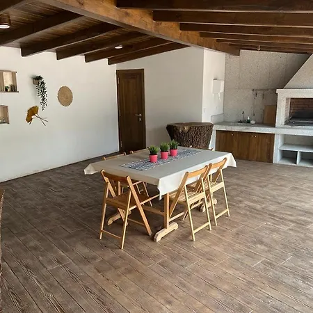 Casa Do Lagoeiro * Boimorto (A Coruna)